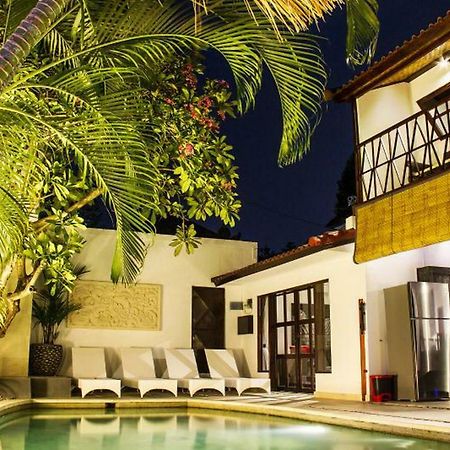 Villa Gardenia Seminyak Exteriör bild